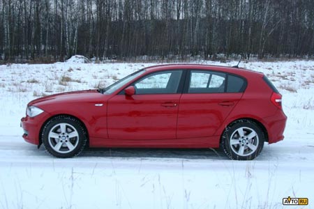 BMW 118i: 10 фото