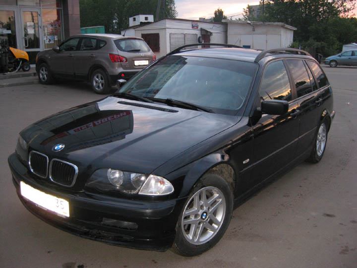 BMW 318d: 10 фото