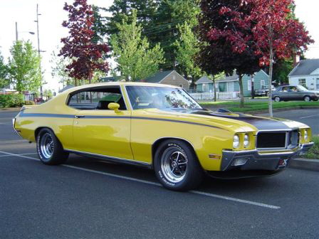 Buick GSX: 7 фото