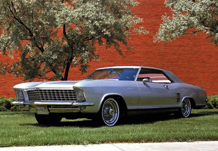 Buick Riviera: 6 фото