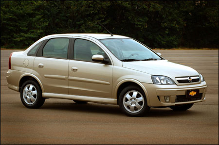 Chevrolet Corsa: 3 фото