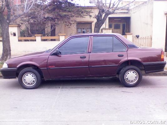 Chevrolet Monza: 5 фото