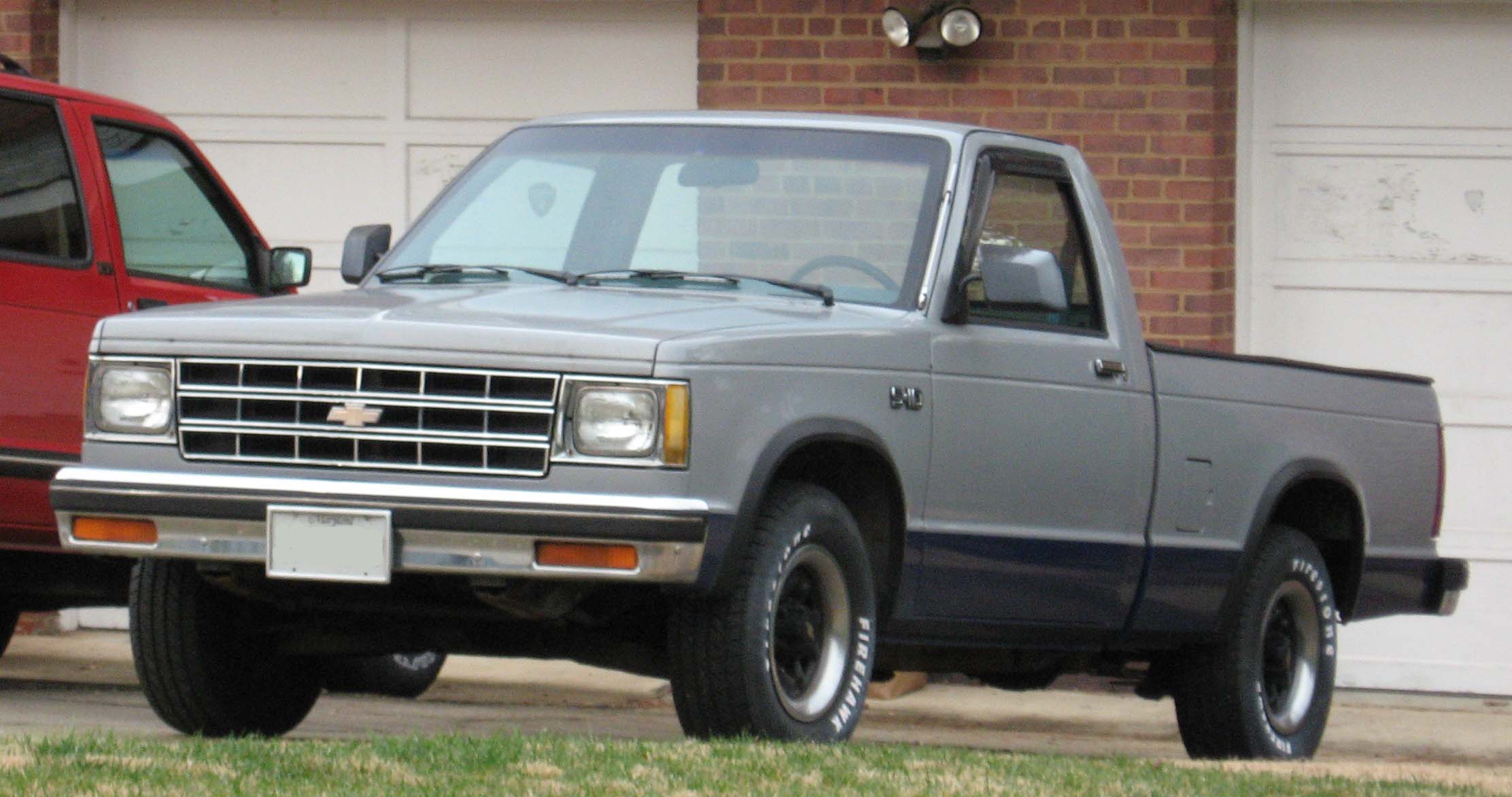 Chevrolet S-10: 5 фото