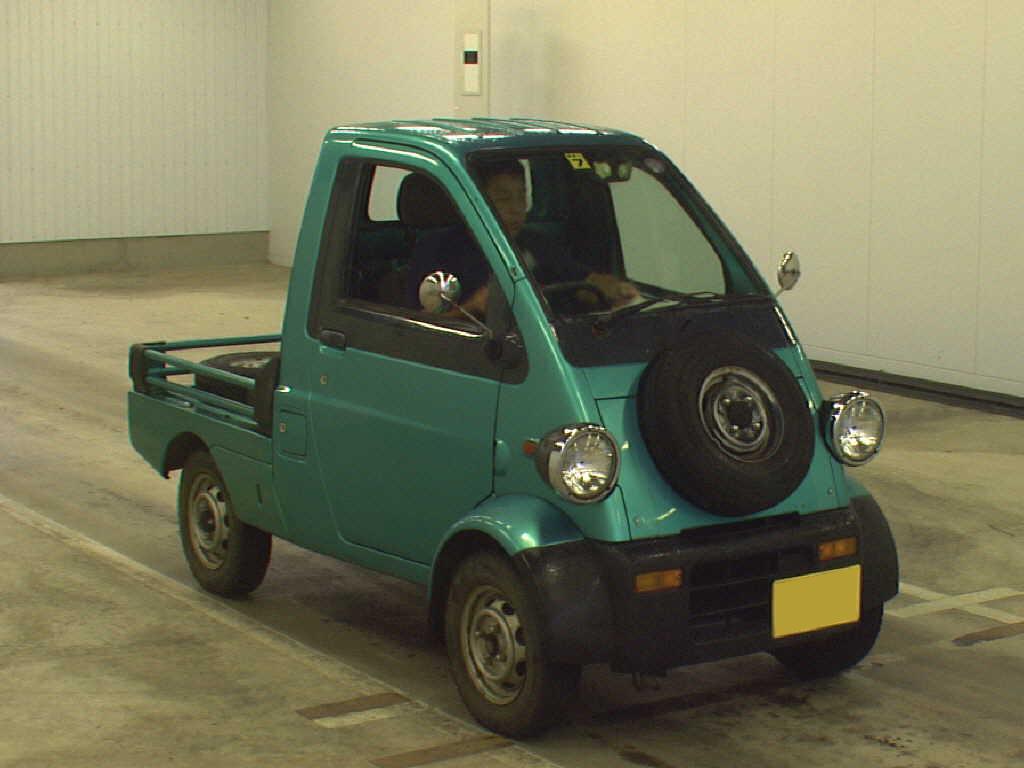 Daihatsu Midget.