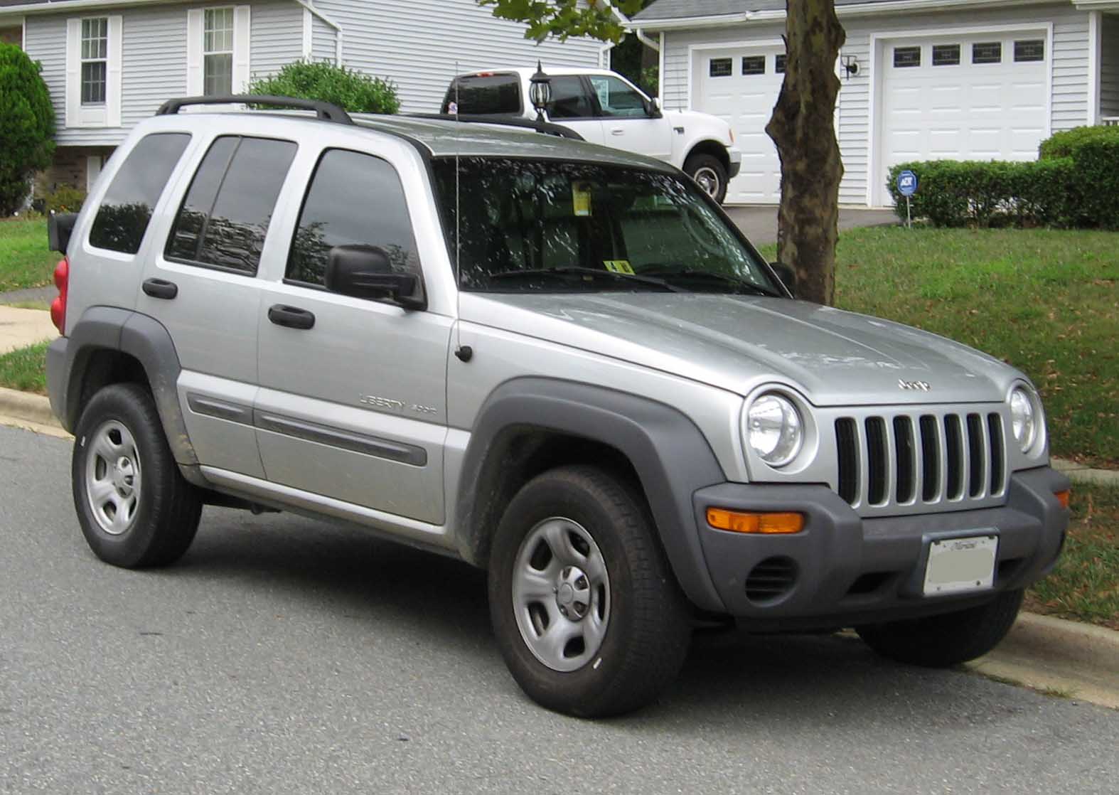 Jeep Liberty: 10 фото