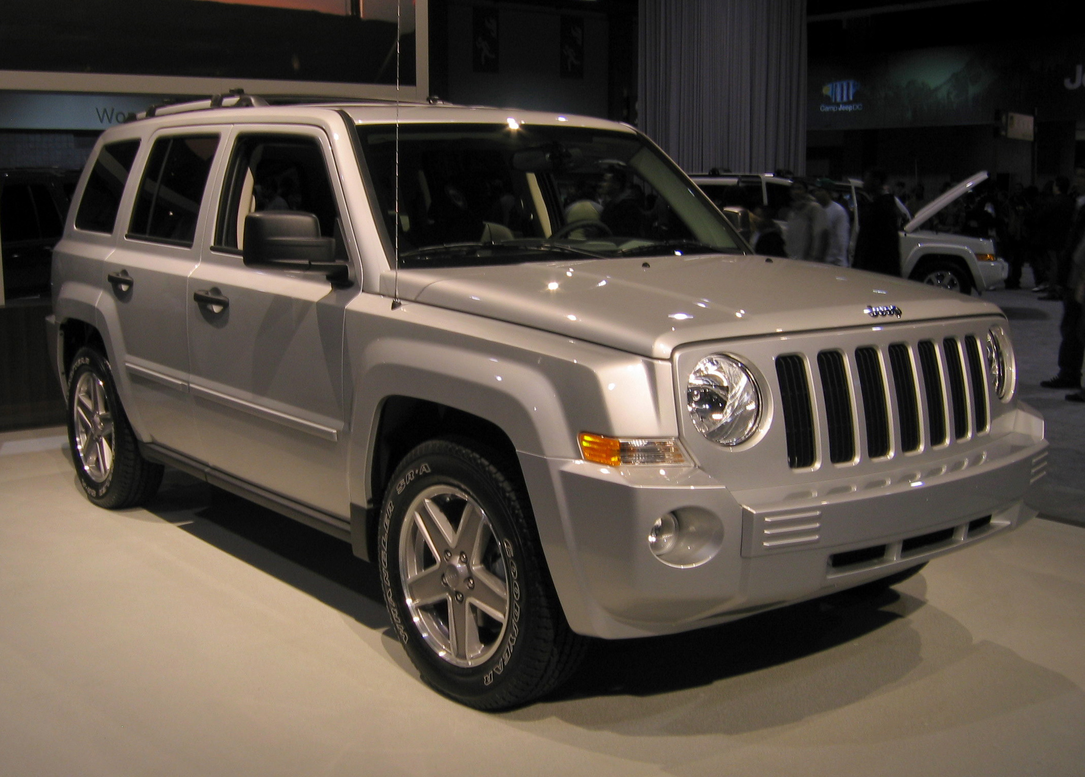 Jeep Patriot: 6 фото