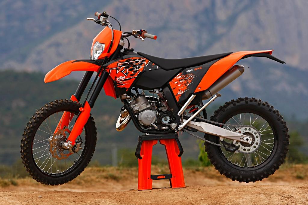 KTM 125: 2 фото