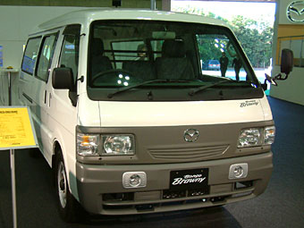 Mazda Bongo Brawny: 3 фото