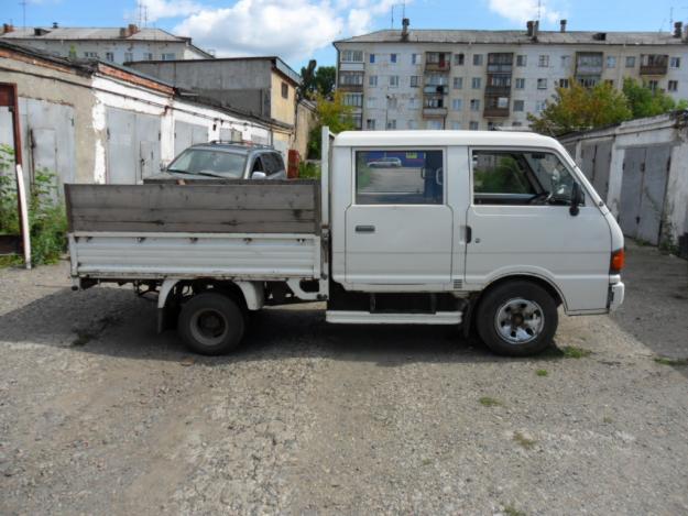 Mazda Bongo Brawny: 5 фото