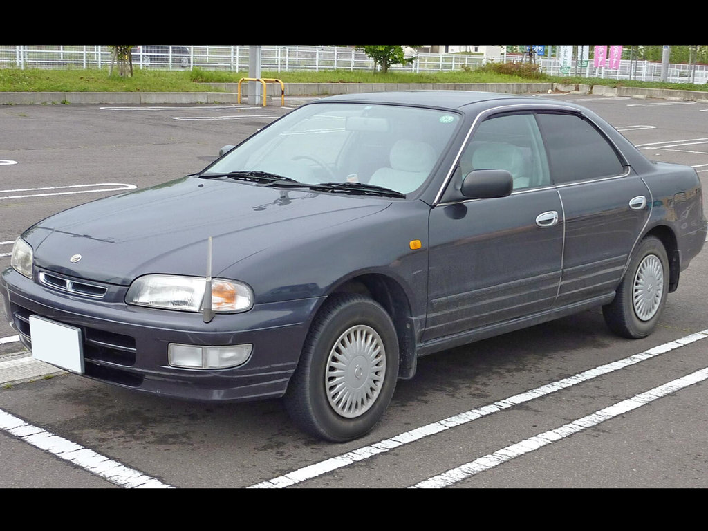 Nissan Presea: 11 фото