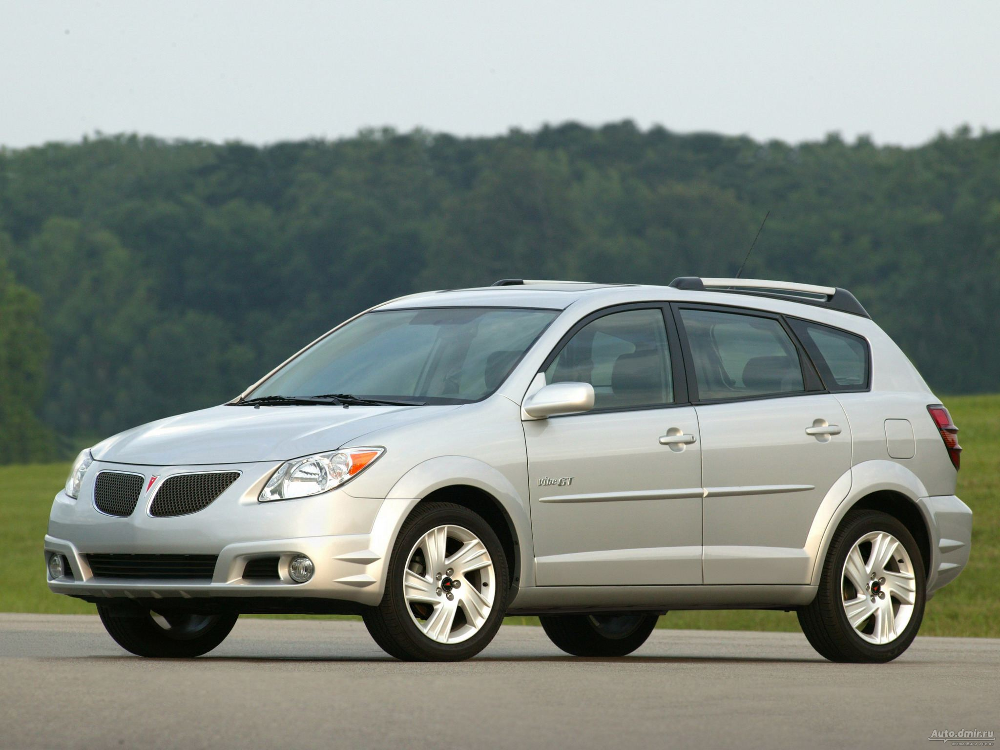 Pontiac Vibe: 4 фото