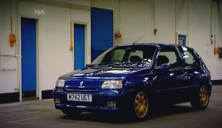 Renault Clio Williams: 12 фото