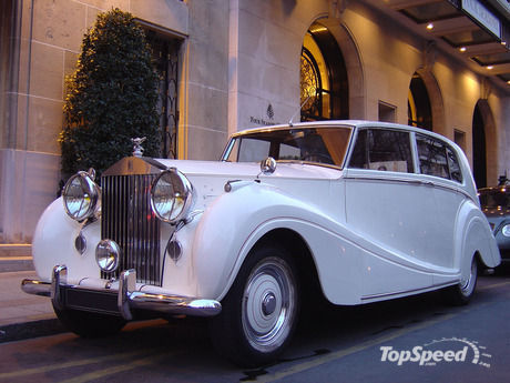 Rolls-Royce Silver Wraith: 8 фото