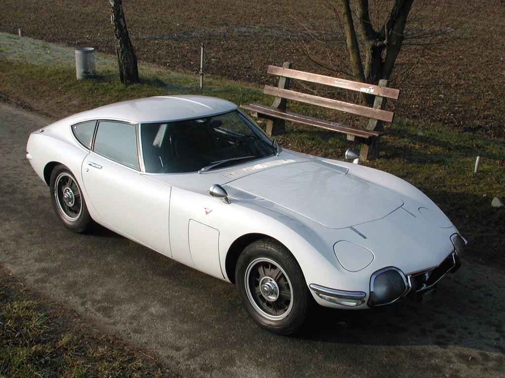 Toyota 2000GT: 3 фото