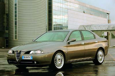 Alfa Romeo 166: 10 фото