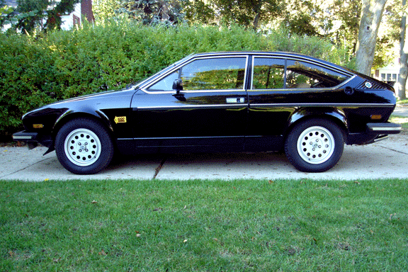 Alfa Romeo Alfetta GT: 11 фото