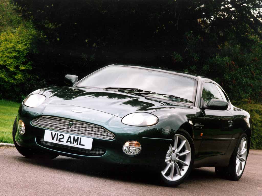 Aston Martin DB7 Vantage: 8 фото