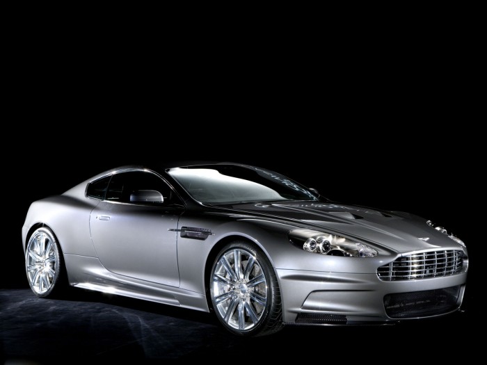 Aston Martin DBS: 7 фото