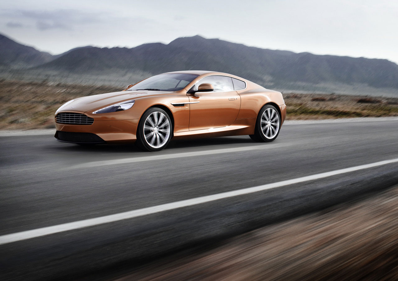 Aston Martin Virage: 9 фото