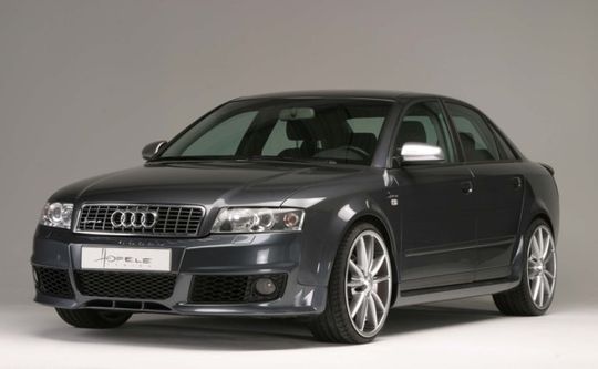 Audi A4 B6: 4 фото