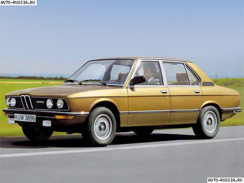 BMW 5-series E12: 5 фото