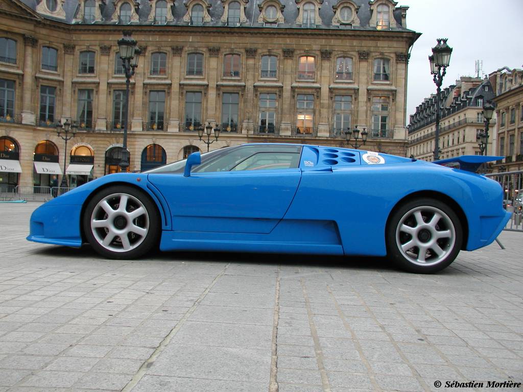 Bugatti EB 110: 06 фото