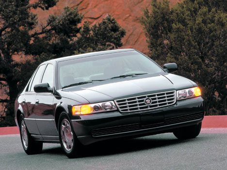 Cadillac Seville: 10 фото