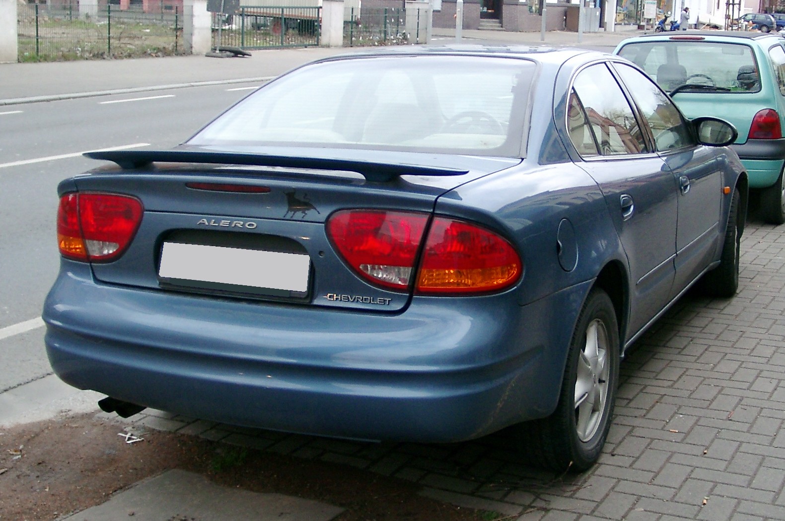 Chevrolet Alero: 3 фото