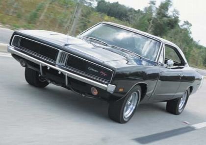 Dodge Charger: 10 фото