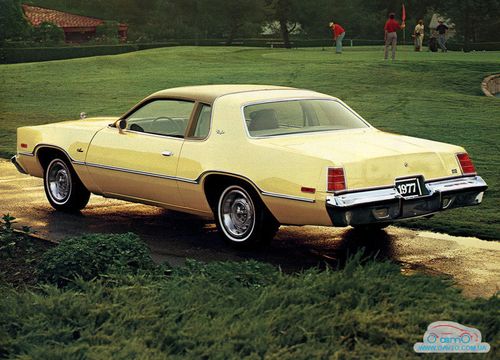 Dodge Monaco: 11 фото