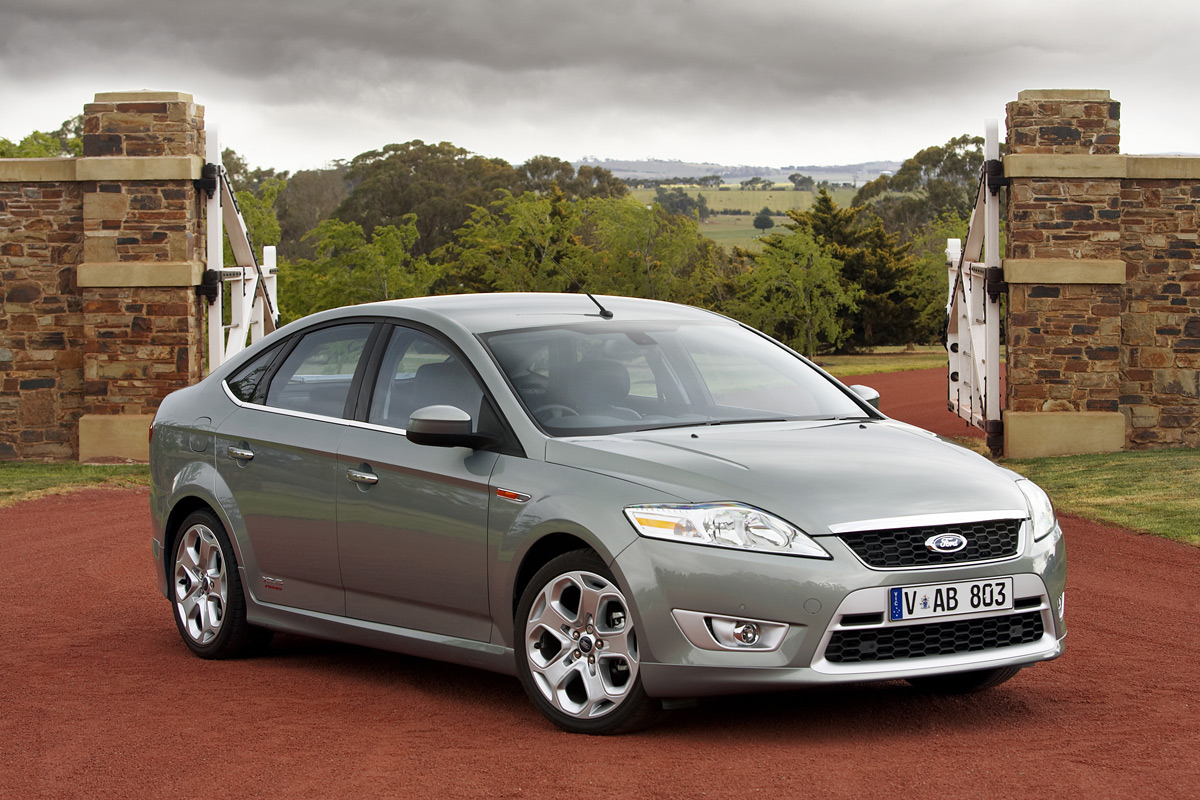 Ford Mondeo I: 5 фото