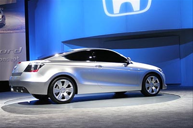 Honda Accord I: 5 фото