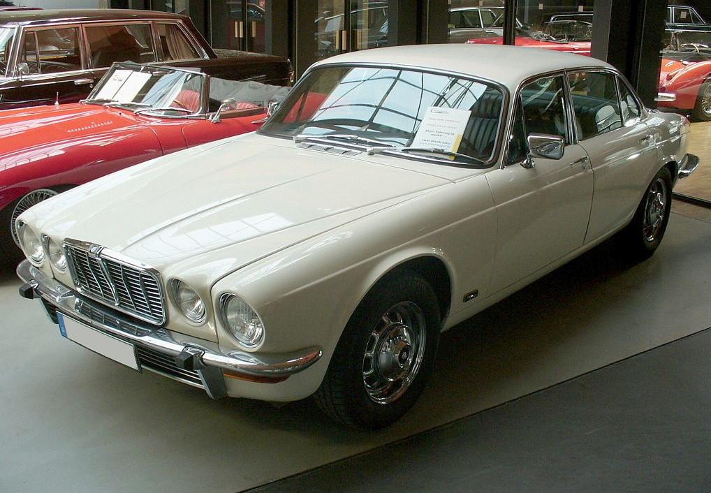 Jaguar XJ II: 2 фото