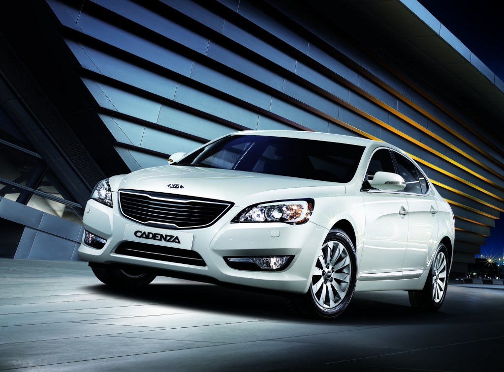 Kia Cadenza: 5 фото