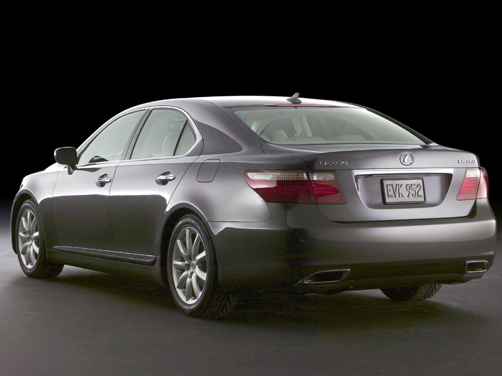 Lexus LS II: 8 фото