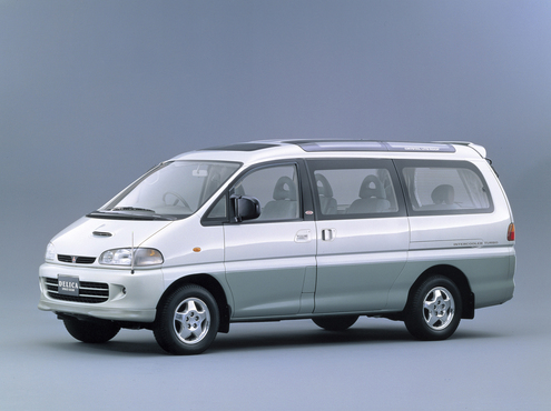 Mitsubishi Delica IV: 8 фото