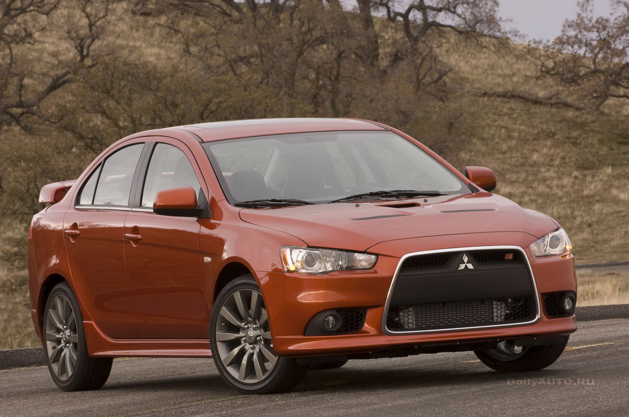 Mitsubishi Lancer X Ralliart: 12 фото