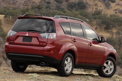 Mitsubishi Outlander I: 5 фото