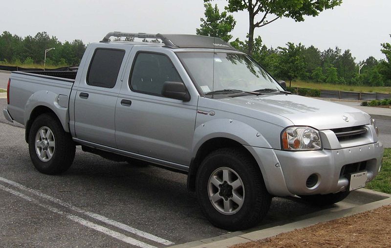 Nissan Frontier I: 01 фото