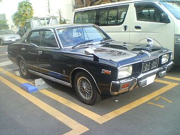 Nissan Gloria: 02 фото