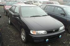 Nissan Pulsar: 8 фото