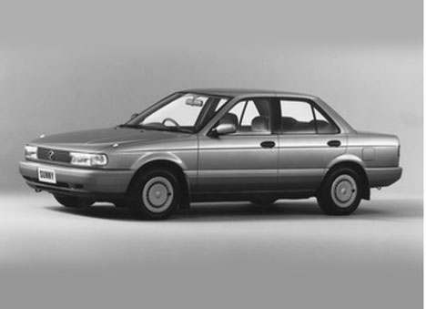 Nissan Sunny: 7 фото