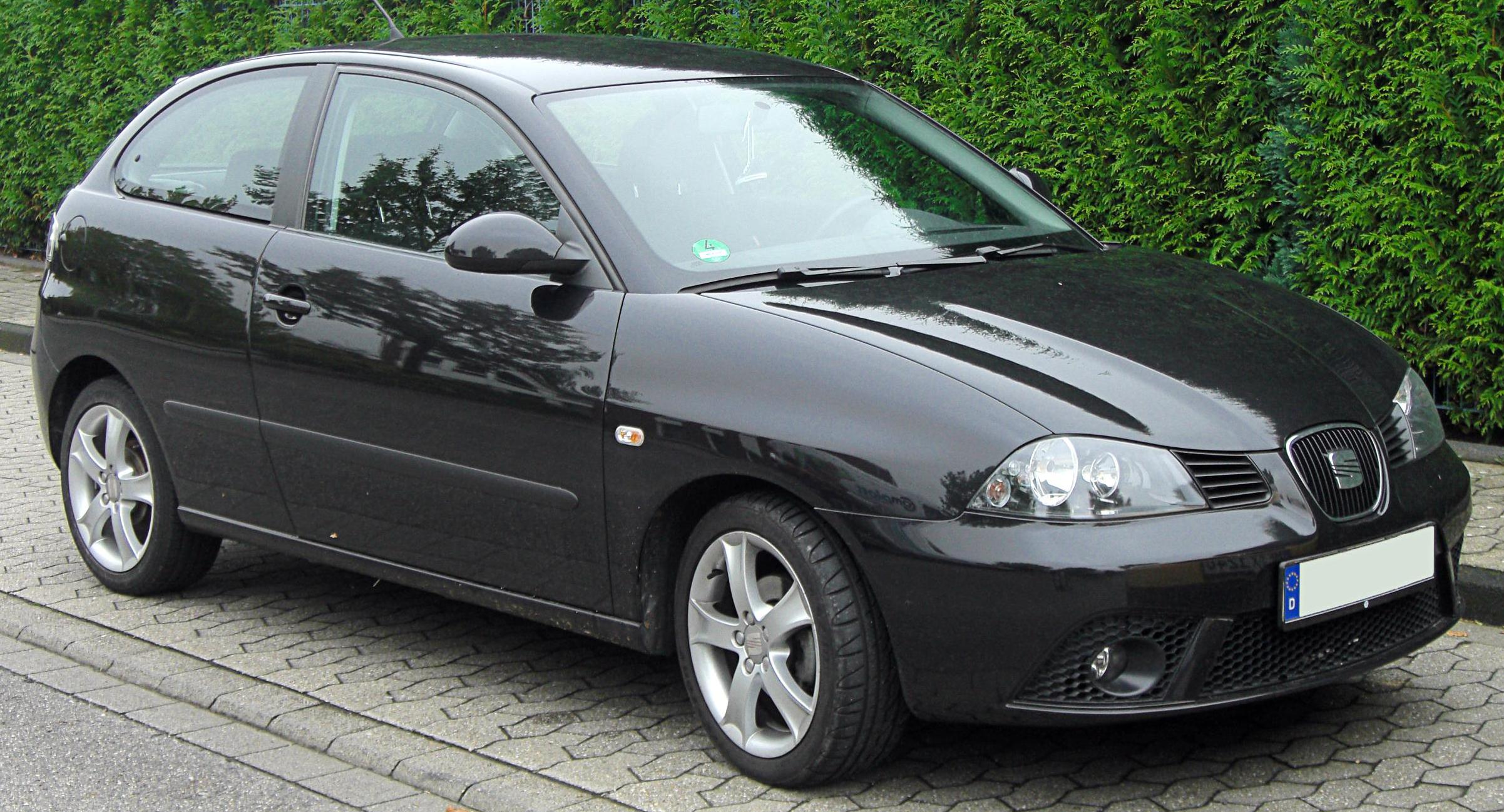 SEAT Ibiza III: 10 фото