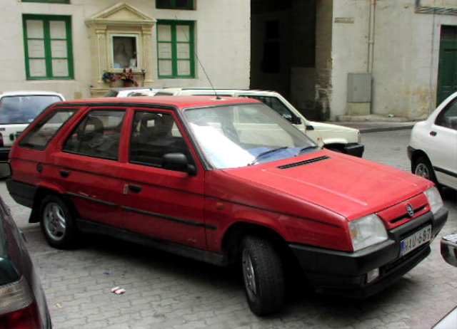 Skoda Forman: 2 фото