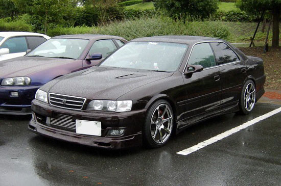 Toyota Chaser: 5 фото