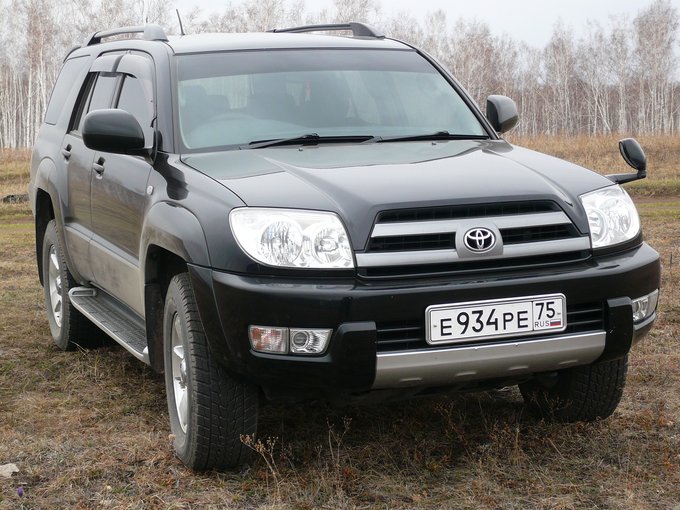 Toyota Hilux Surf: 4 фото