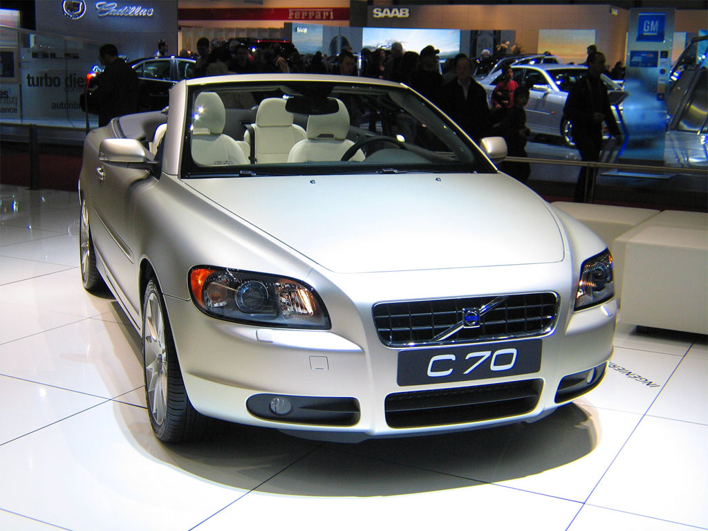 Volvo C70 I: 9 фото