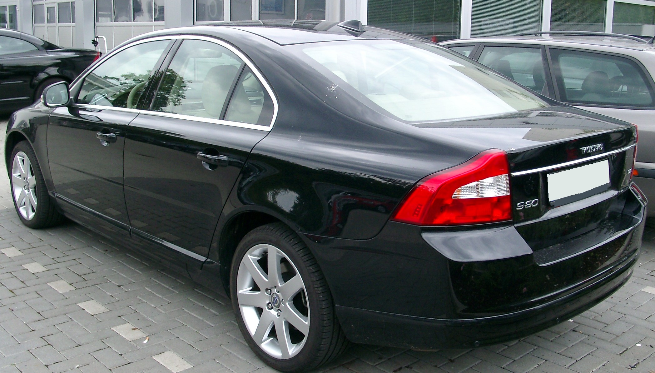 Volvo S80: 7 фото